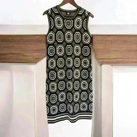 W By Worth 100% Wool Geometric Print Sweater Dress Camel Ivory Black Brown Sz S - Picture 3 of 12
